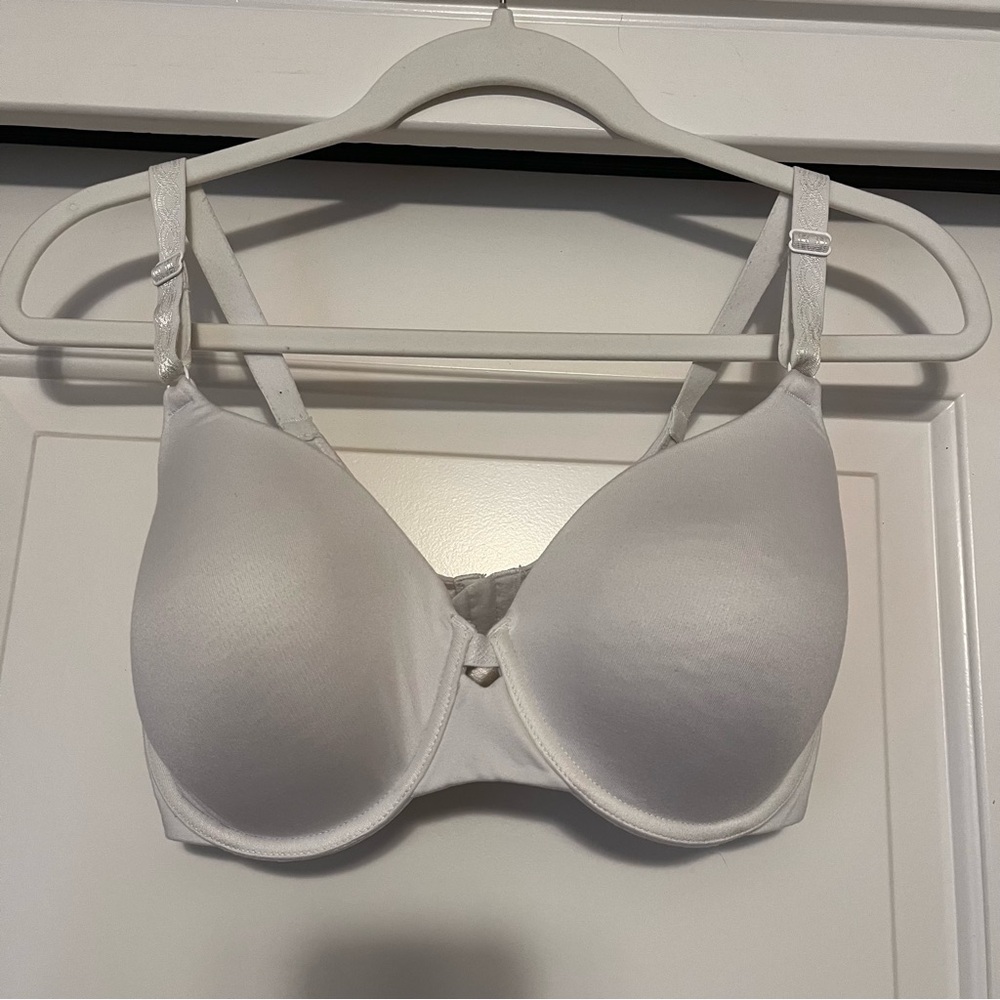 Warner's Classic White Bra 34D